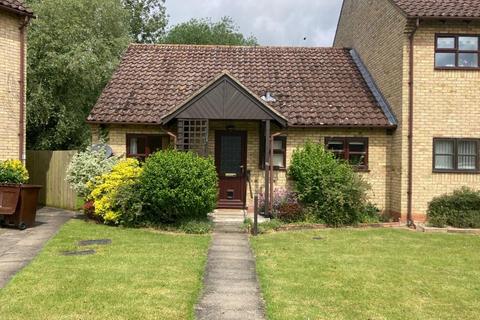 2 bedroom bungalow for sale, Ship Gardens, Bury St. Edmunds IP28