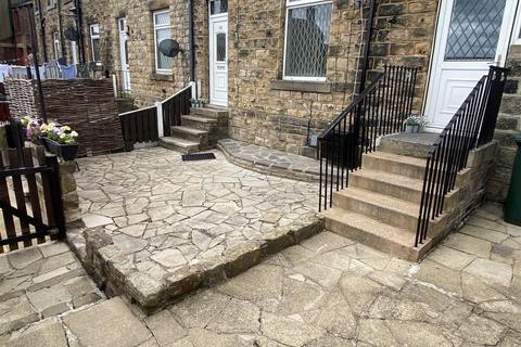 3 bedroom end of terrace house for sale, Waste Lane, Mirfield WF14