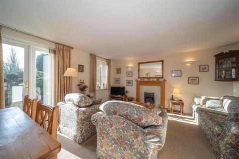 1, Willowbrook Cottages Shottery Road, Stratford-upon-avon, CV37 9QG