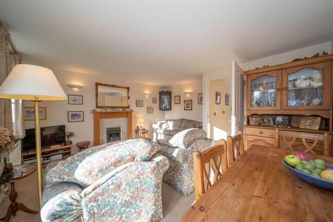 1, Willowbrook Cottages Shottery Road, Stratford-upon-avon, CV37 9QG
