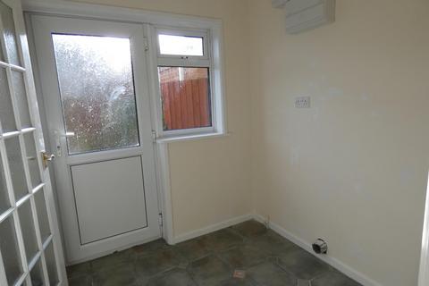 3 bedroom semi-detached house to rent, Clover Way, Red Lodge IP28