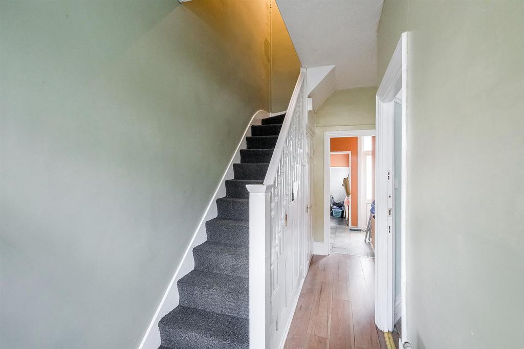 10 Mount Avenue-1 web.jpg