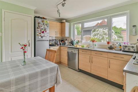 3 bedroom semi-detached house for sale, Pykenham Way, Hadleigh, Ipswich