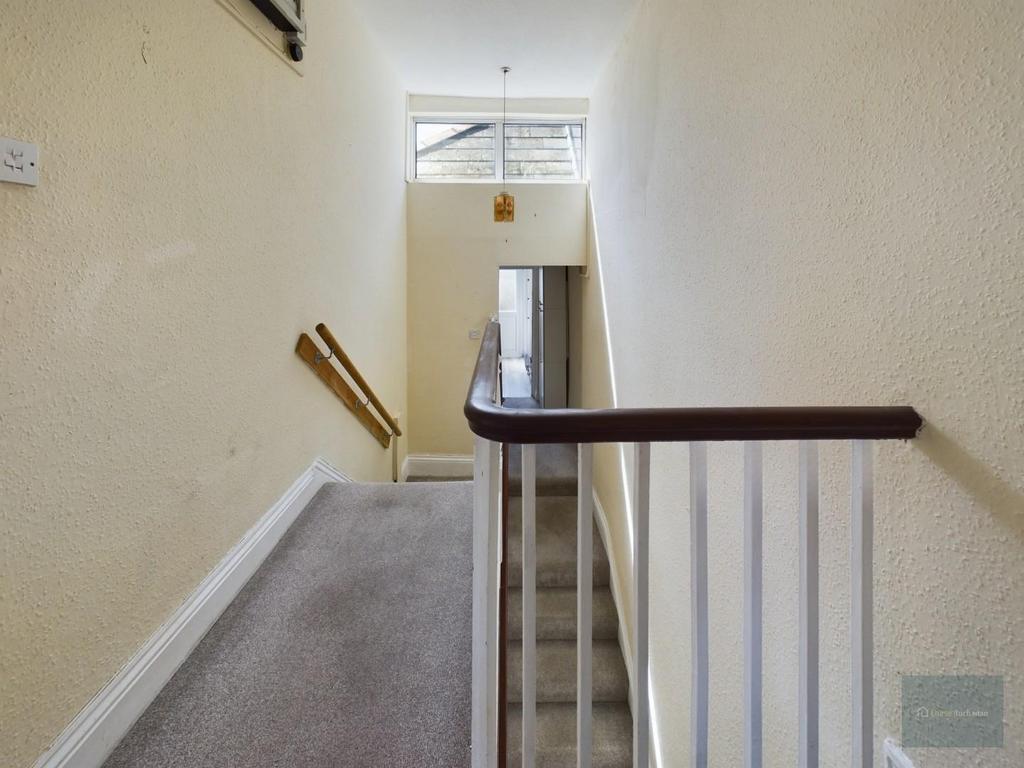 Hallway.jpg