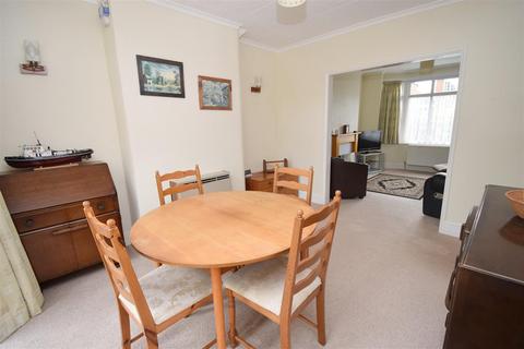 33 Catesby Road, Rugby, CV22 5JJ