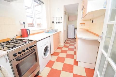 33 Catesby Road, Rugby, CV22 5JJ