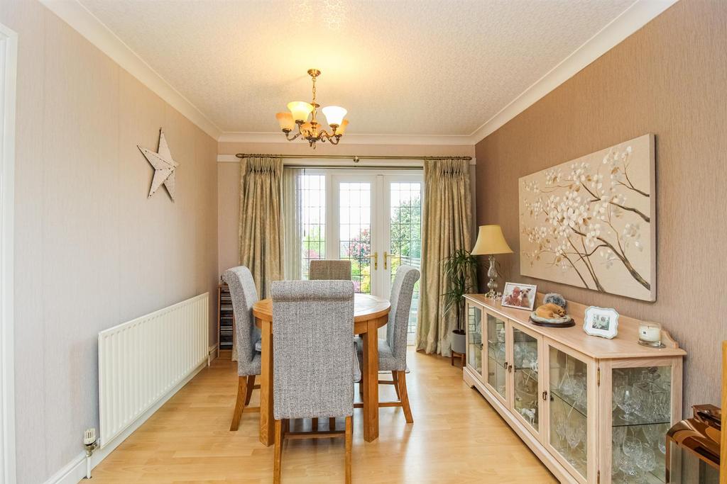 Separate dining room