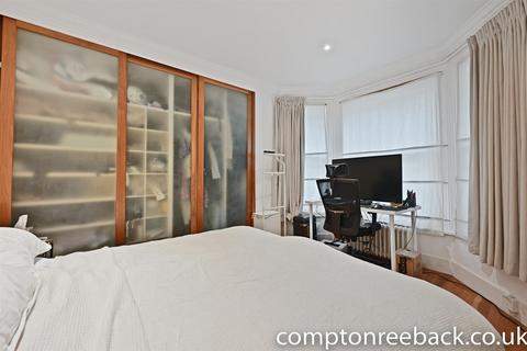 2 bedroom flat for sale, Castellain Road, Maida Vale W9