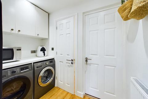 9 Bennett Close, Maidenbower, Crawley, RH10 7HW