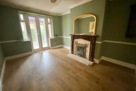 3 bedroom semi-detached house for sale, Maple Avenue, Macclesfield