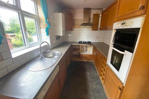 3 bedroom semi-detached house for sale, Maple Avenue, Macclesfield