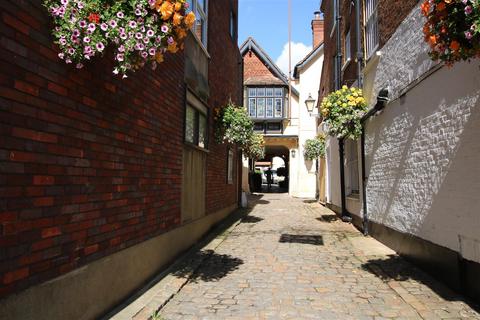 1 bedroom flat for sale, Market Square, Aylesbury HP20