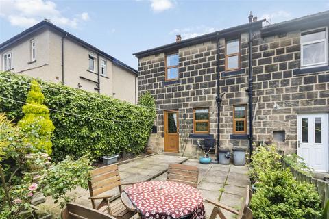 41 Ashtofts Mount, Guiseley, Leeds, LS20 9DB