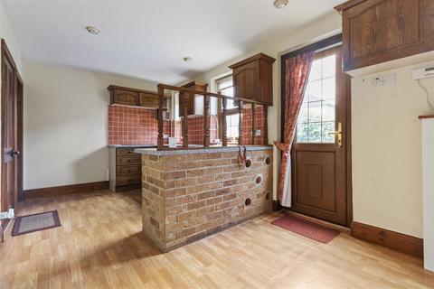 41 Ashtofts Mount, Guiseley, Leeds, LS20 9DB