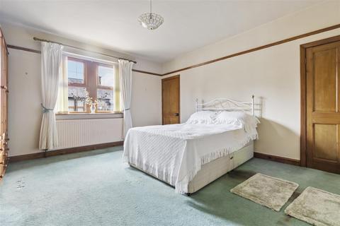 41 Ashtofts Mount, Guiseley, Leeds, LS20 9DB