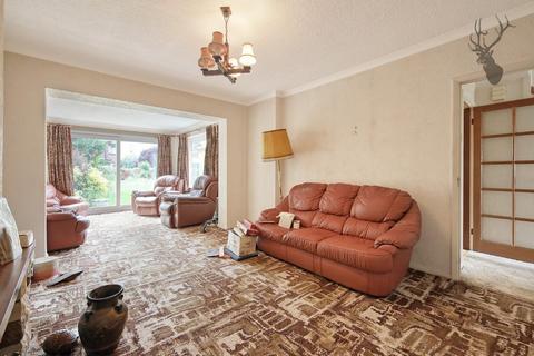 48 Orchard Drive, Theydon Bois, Epping, CM16 7DJ