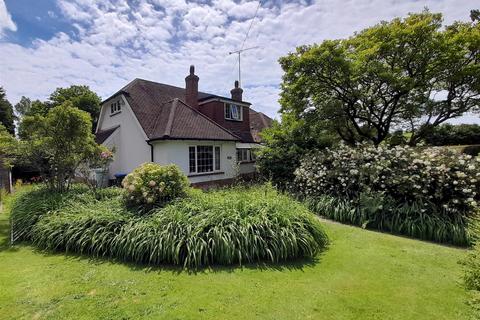 4 bedroom detached bungalow for sale, Station Road, Angmering