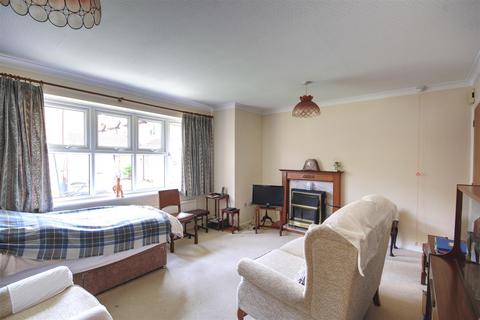 2 bedroom end of terrace house for sale, Harvest Court, St. Ives