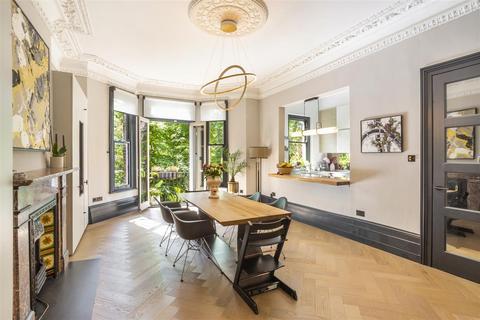 4 bedroom flat for sale, Garden Maisonette, Netherhall Gardens, Hampstead, NW3