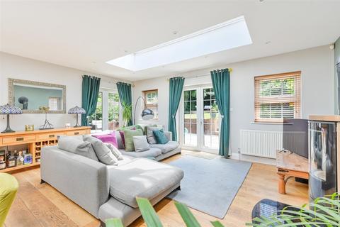 4 bedroom detached house for sale, Ruden Way, Epsom