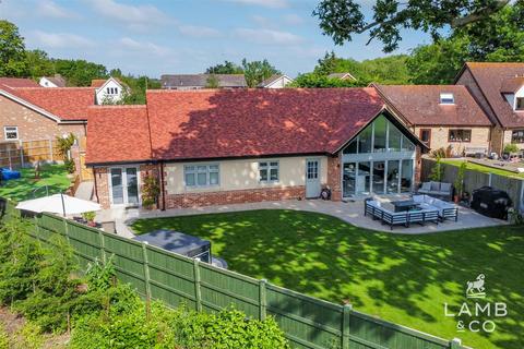 4 bedroom detached bungalow for sale, Malting Lane, Frinton-On-Sea CO13