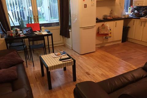 1 bedroom house to rent - Nottingham NG7