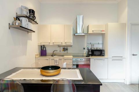 2 bedroom flat to rent, Finborough Road, Chelsea, SW10