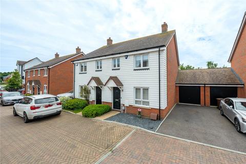 3 bedroom semi-detached house for sale, Gates Drive, Maidstone, ME17