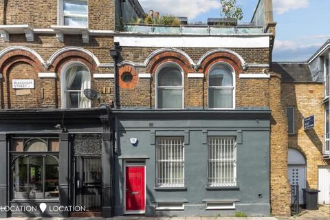 3 bedroom terraced house for sale, Wakeham Street, London, N1