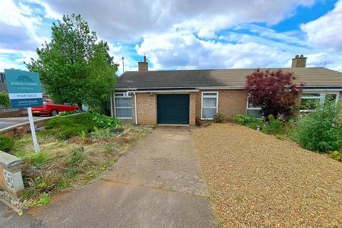 2 bedroom semi-detached bungalow for sale, School Close, Sandy SG19