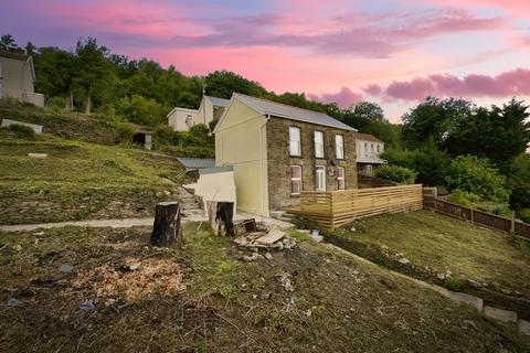 3 bedroom detached house for sale, Swansea Road, Pontardawe, Swansea