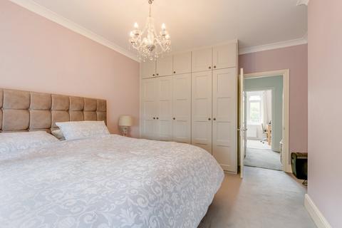 69 Burnt Oak Lane, Sidcup, DA15 9DE