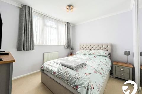 1b Lynors Avenue, Rochester, ME2 3NQ