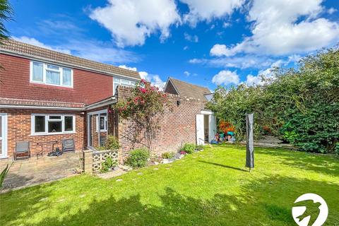 1b Lynors Avenue, Rochester, ME2 3NQ