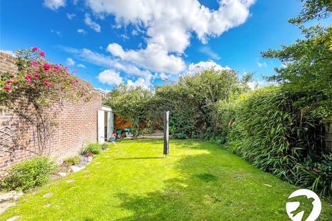 1b Lynors Avenue, Rochester, ME2 3NQ