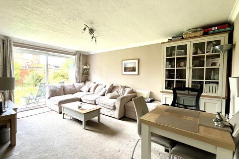 23 Cox Lane, Epsom, KT19 9LR