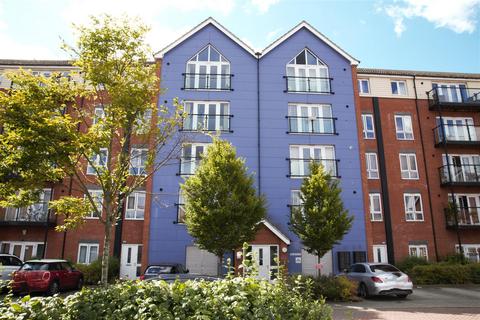 2 bedroom apartment for sale, Chadwick Road, Slough