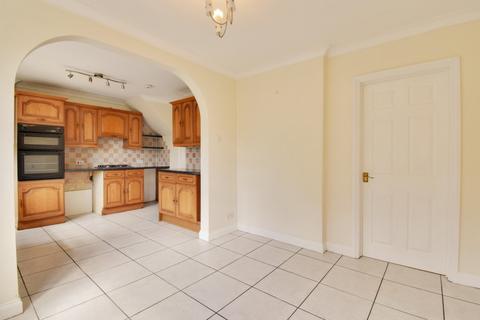 3 bedroom end of terrace house to rent, Watford, Hertfordshire WD25