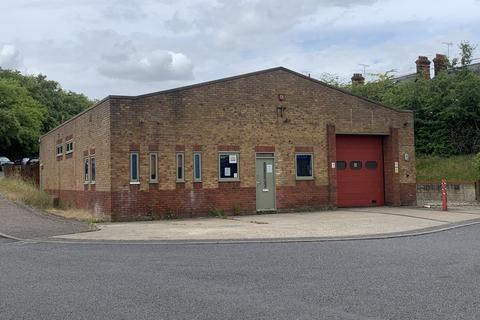 Industrial unit to rent, Station Road Industrial Estate, Great Dunmow, Essex