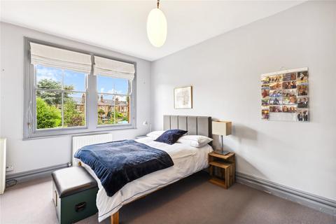 12 Layer Gardens, London, W3 9PR