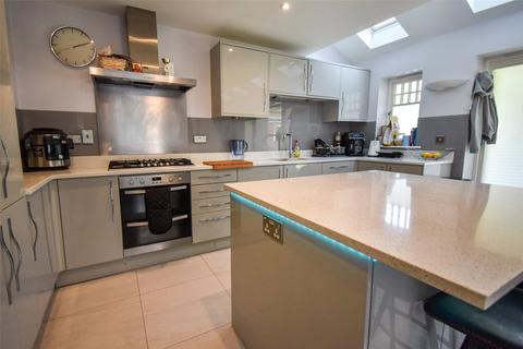 1 Cherry Place, Farnham, GU9 9TH