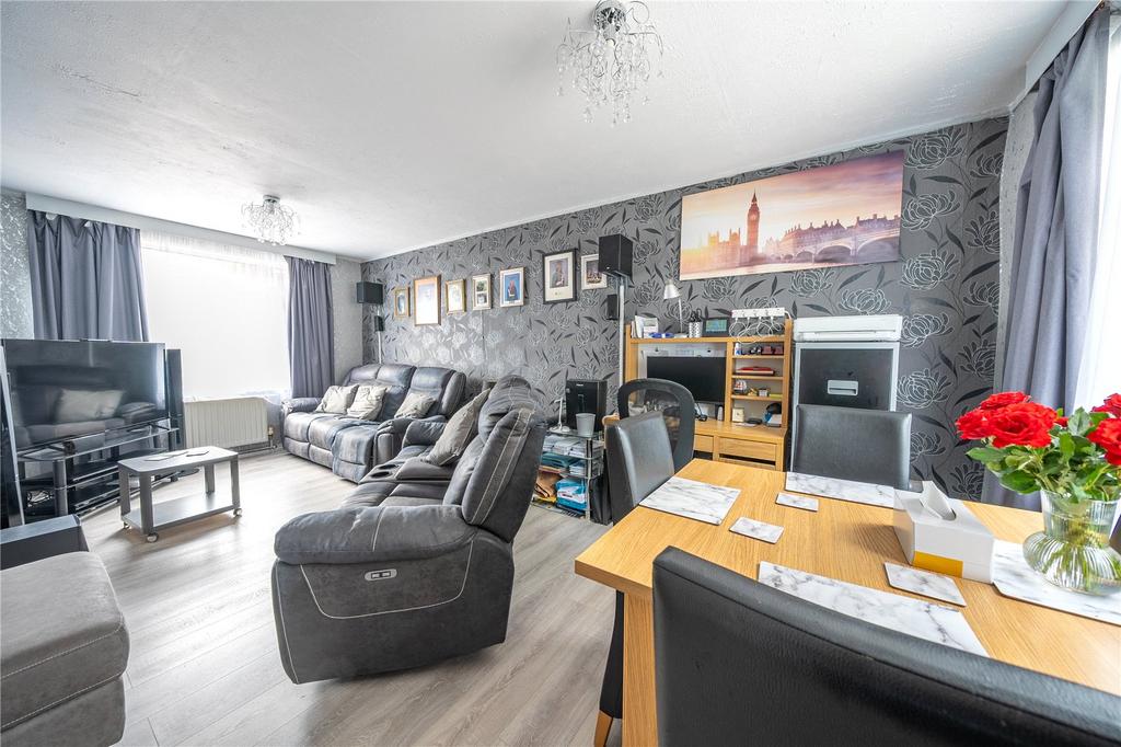Deanswood View, Leeds, West Yorkshire 3 bed semidetached house for