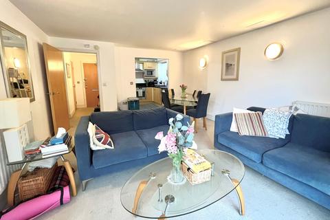 2 bedroom flat to rent, Constable House, Cassilis Road, London E14