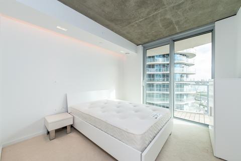 1 bedroom apartment to rent, West Tower, Hoola, Royal Docks E16