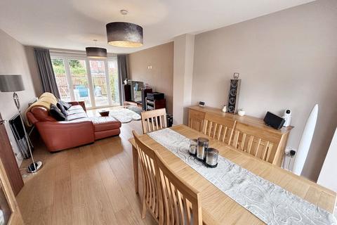 17 Elm Crescent, Birtley, Chester Le Street, DH3 1GH
