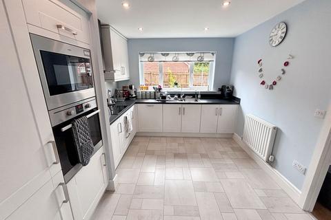 17 Elm Crescent, Birtley, Chester Le Street, DH3 1GH