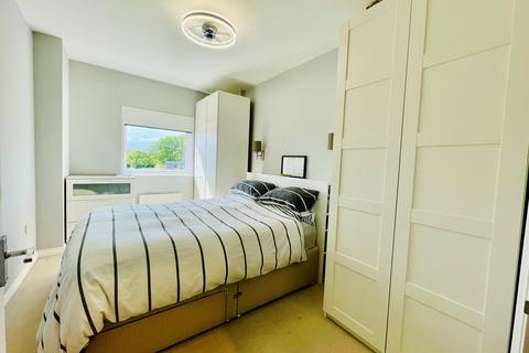 2 bedroom apartment for sale, Skye Crescent, Bletchley, Milton Keynes, MK3