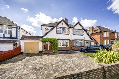 31 Fullbrooks Avenue, Worcester Park, KT4 7PE