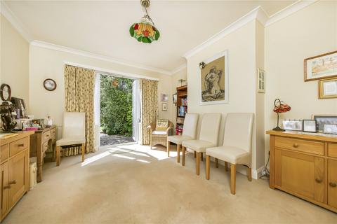 31 Fullbrooks Avenue, Worcester Park, KT4 7PE