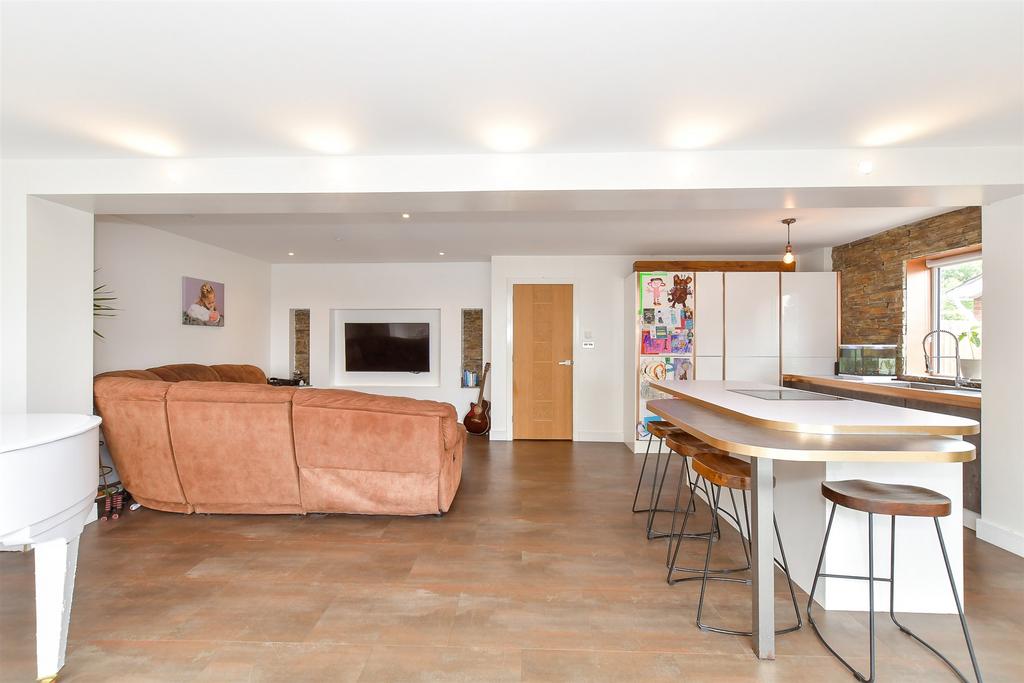 Lounge/Diner/ Kitchen